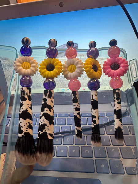 Beaded make up brush set
